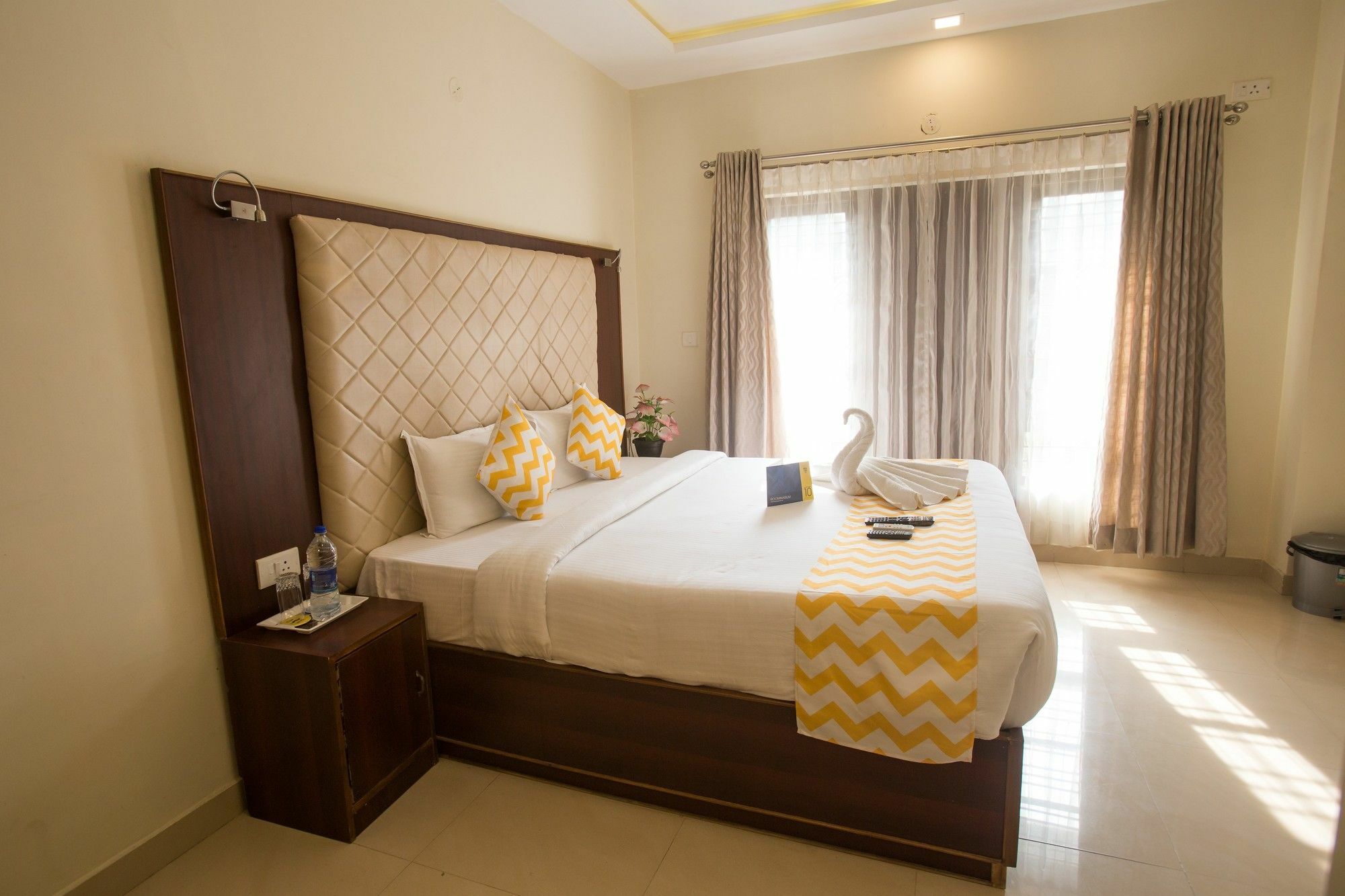 Fabhotel Millenium Stay Indiranagar Бангалор Экстерьер фото